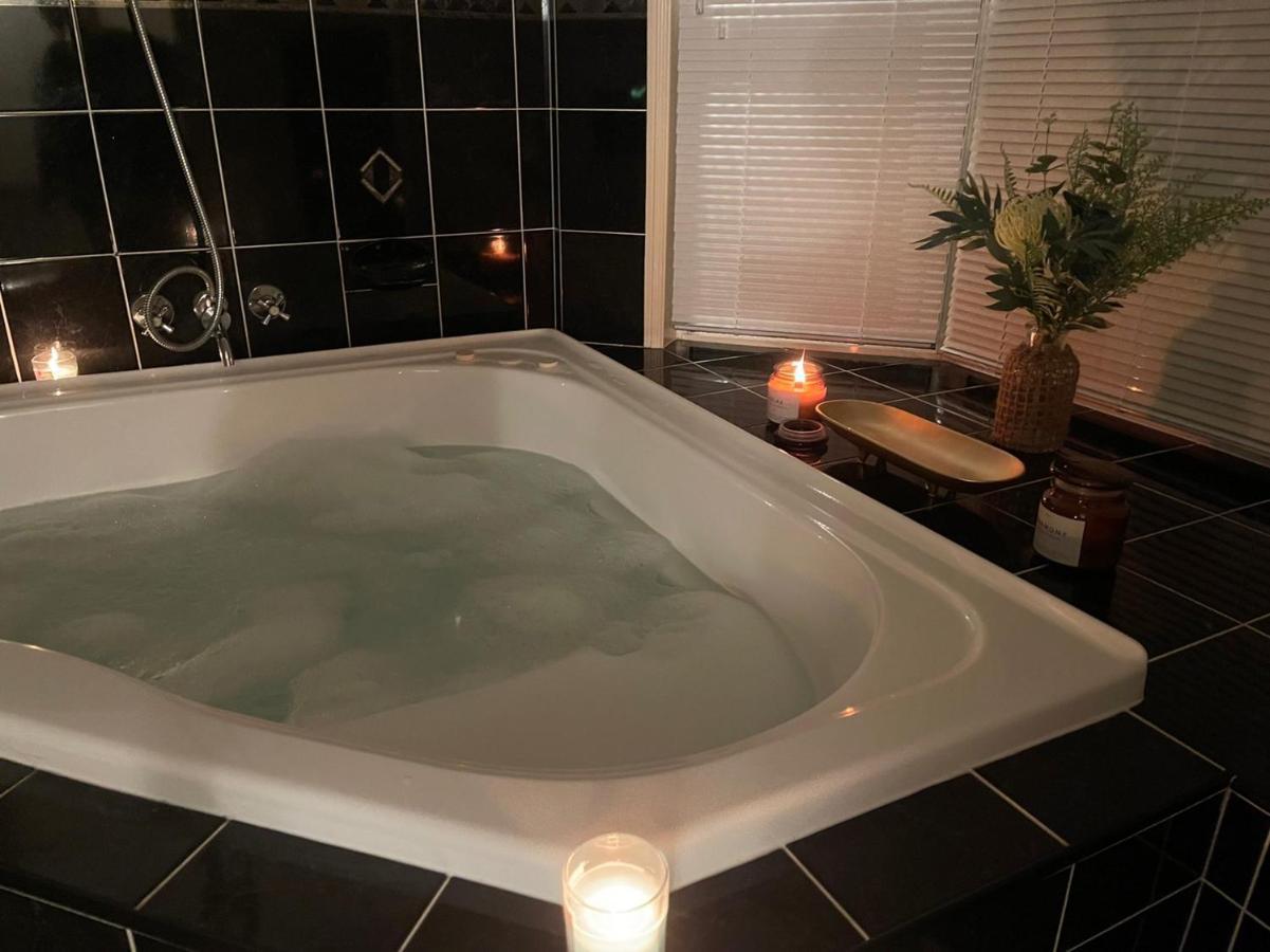 Chill Lux Spa Unit ノース・レイクス エクステリア 写真